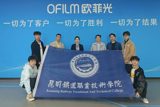 4c52609825633225996f2f2e9477176